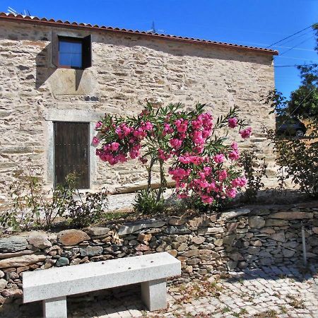 Casas De Xisto Villa Mogadouro  Bagian luar foto